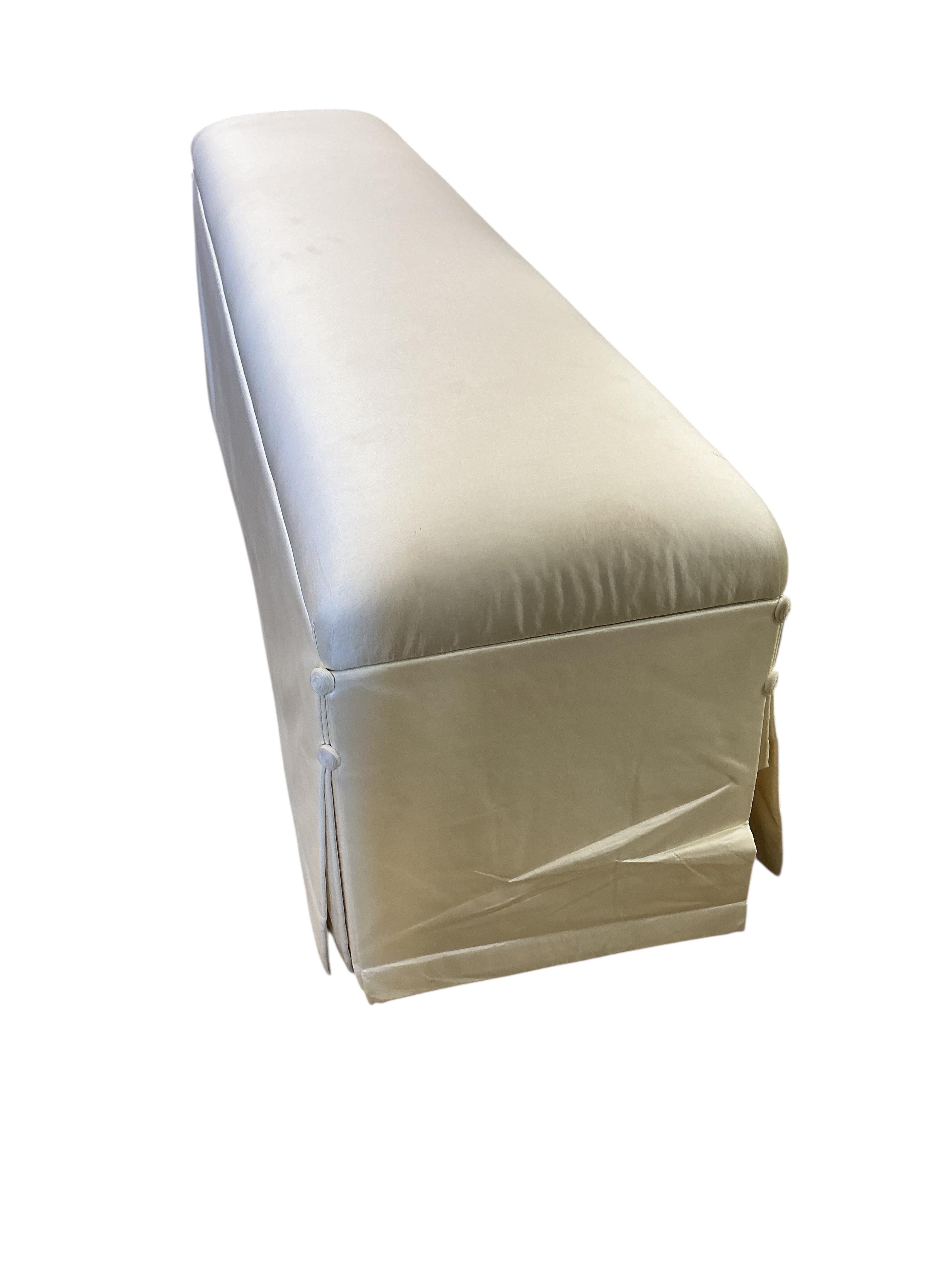 A contemporary J. Robert Scott Coquille bench ottoman seat, width 170cm, depth 39cm, height 48cm